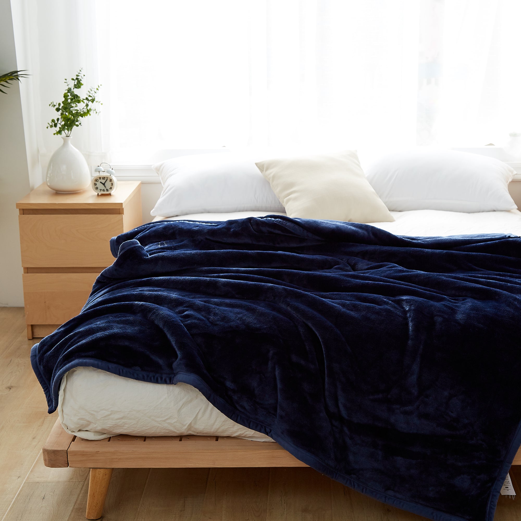 ブランケット 冬用 [暖かくて肌触り抜群] ブランケット シングル ふわふわ 軽量 柔らかい 洗える オールシーズン (ダークブルー)
