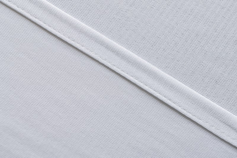 R-8　高機能防炎ホワイトレース・ボーダー